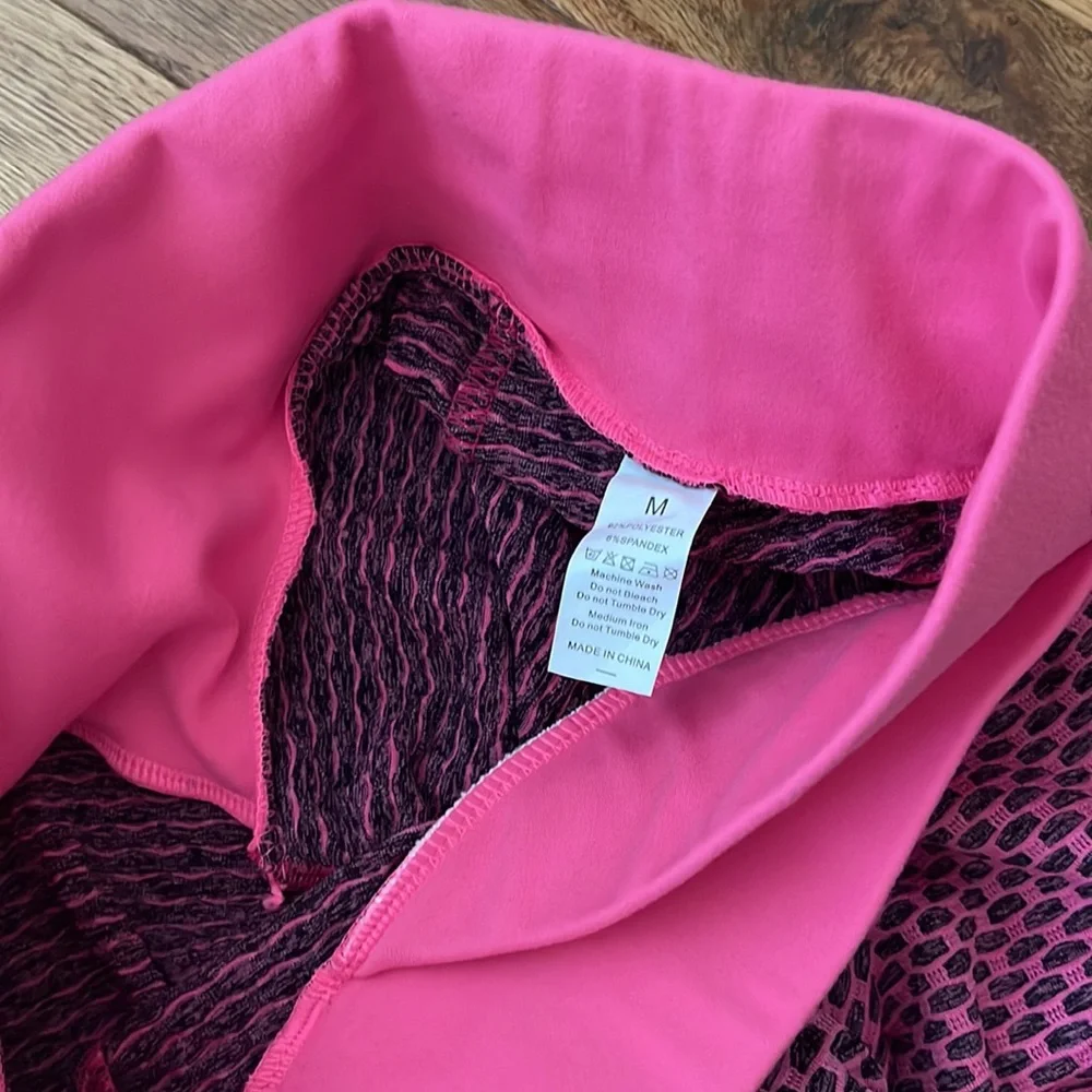 Shorts - Picture 4 of 4